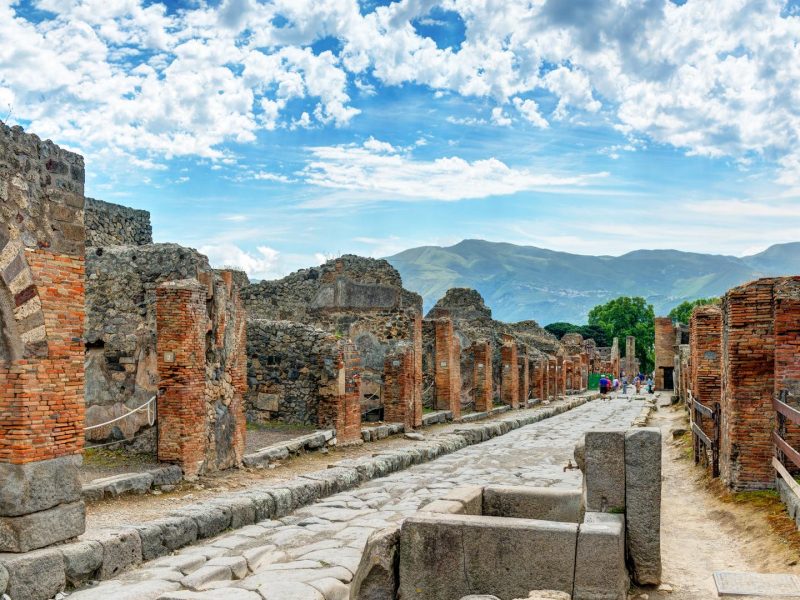 Pompeii & Naples excursion