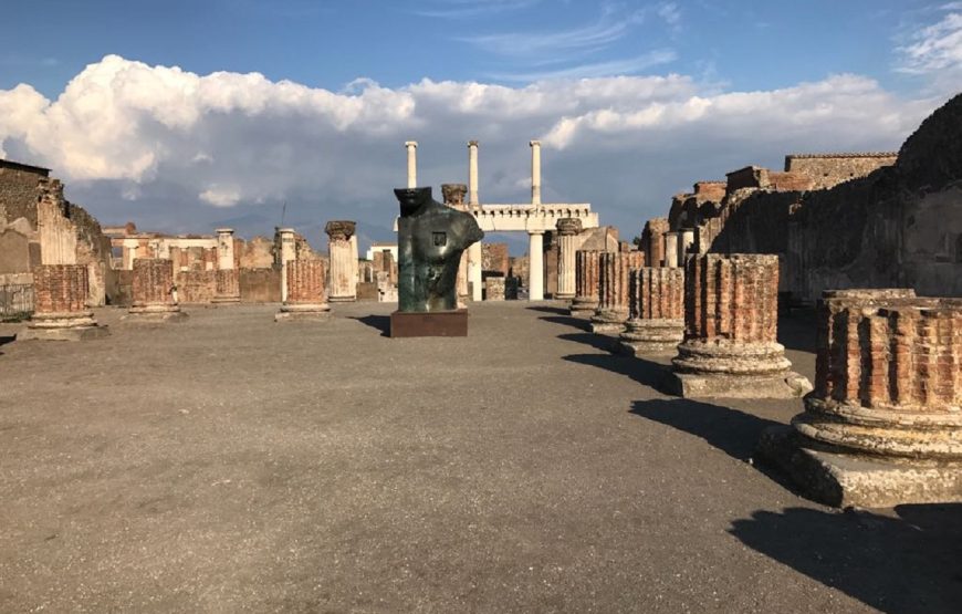 Naples and Pompeii tour