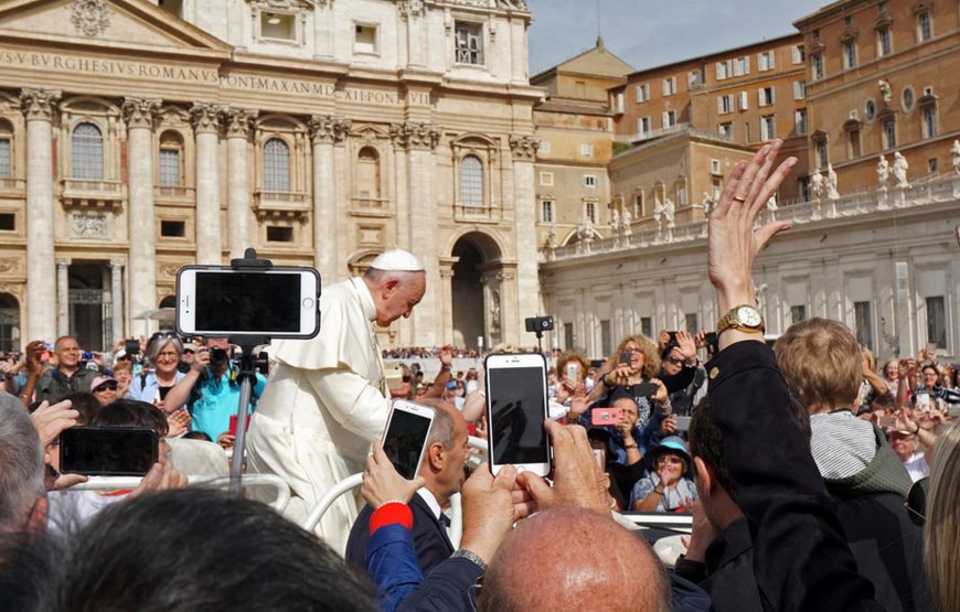 Papal Audience & Vatican Museums tour